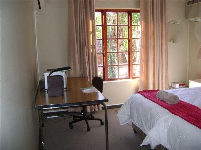 Limonite Guesthouse Претория Экстерьер фото